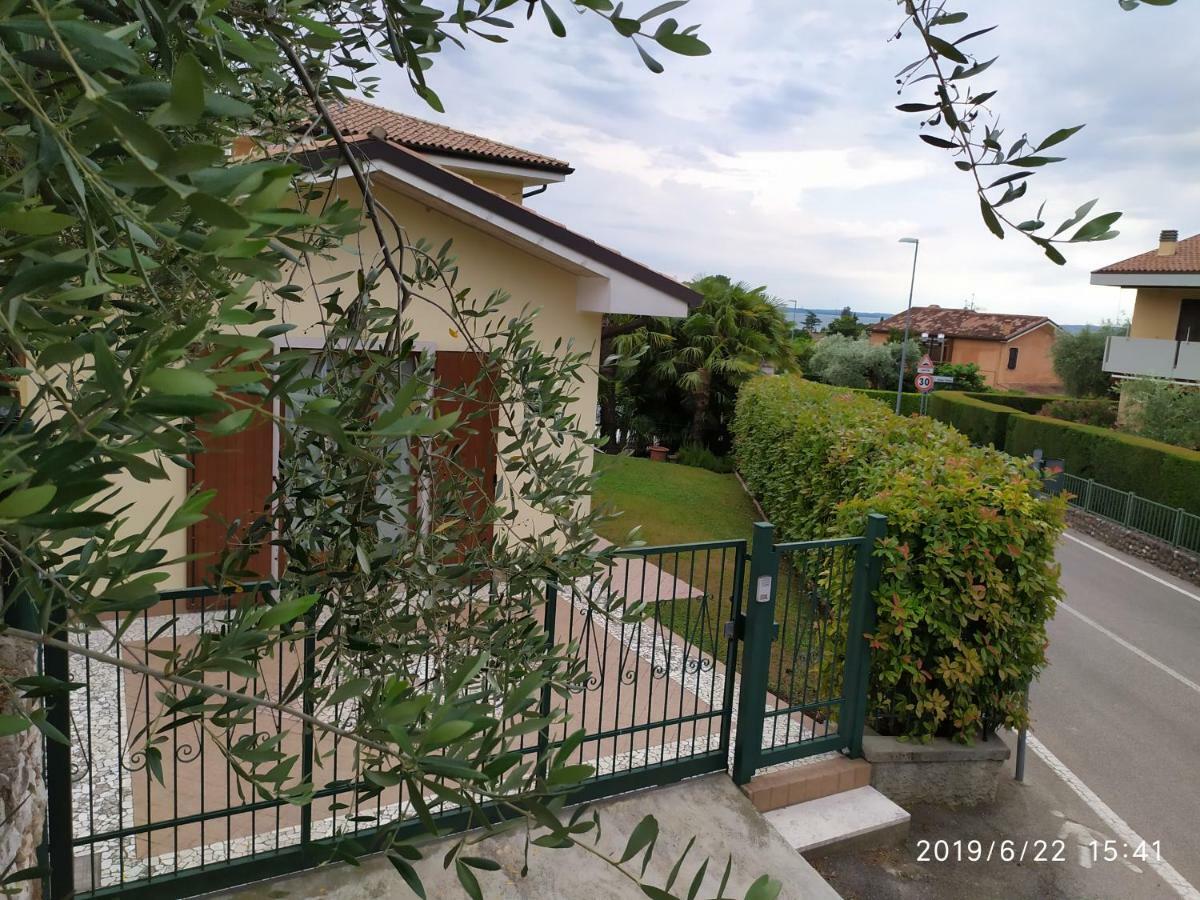 Appartamento Con Giardino A Cisano Di Bardolino Exteriér fotografie